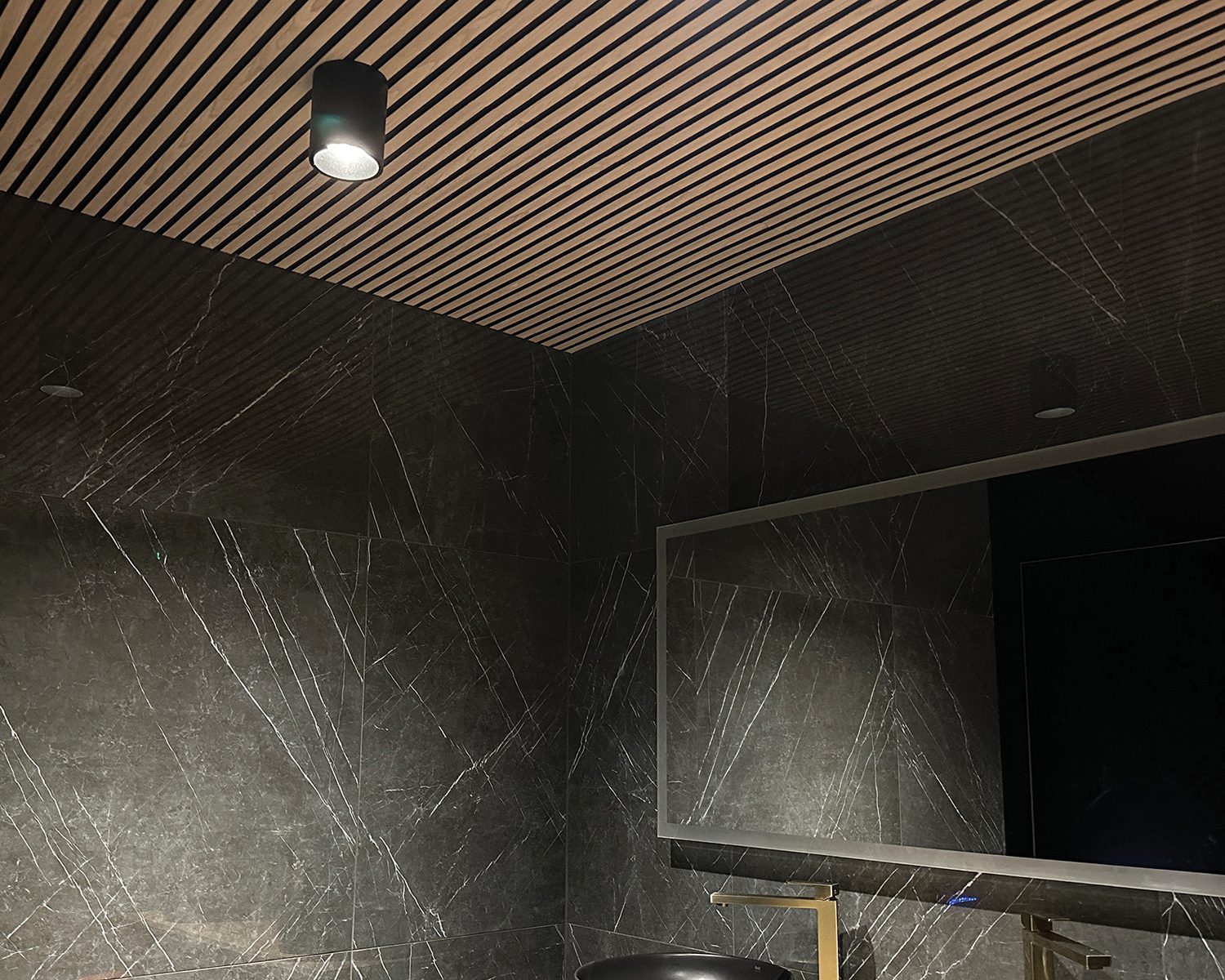 Sky Lounge 5 Pye Design